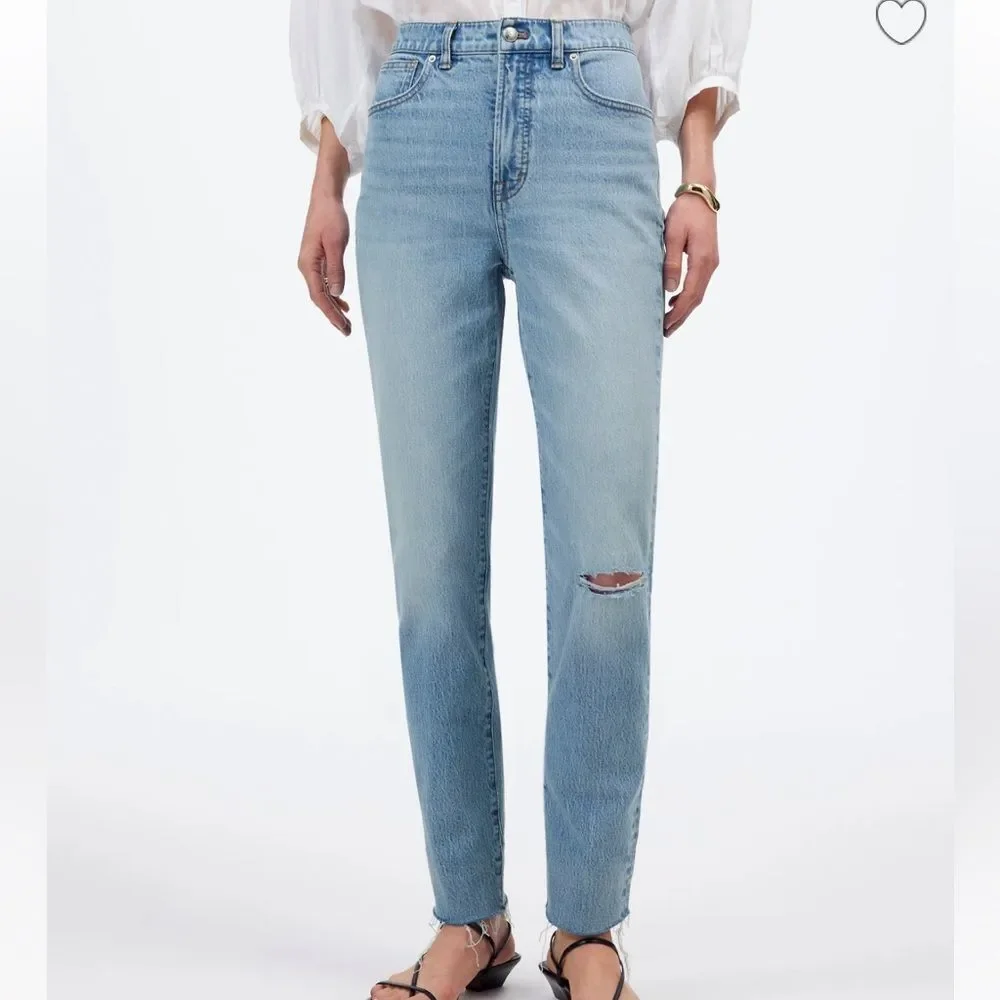 Madewell women’s the perfect vintage jeans Light Blue Denim Jeans distressed 33!
